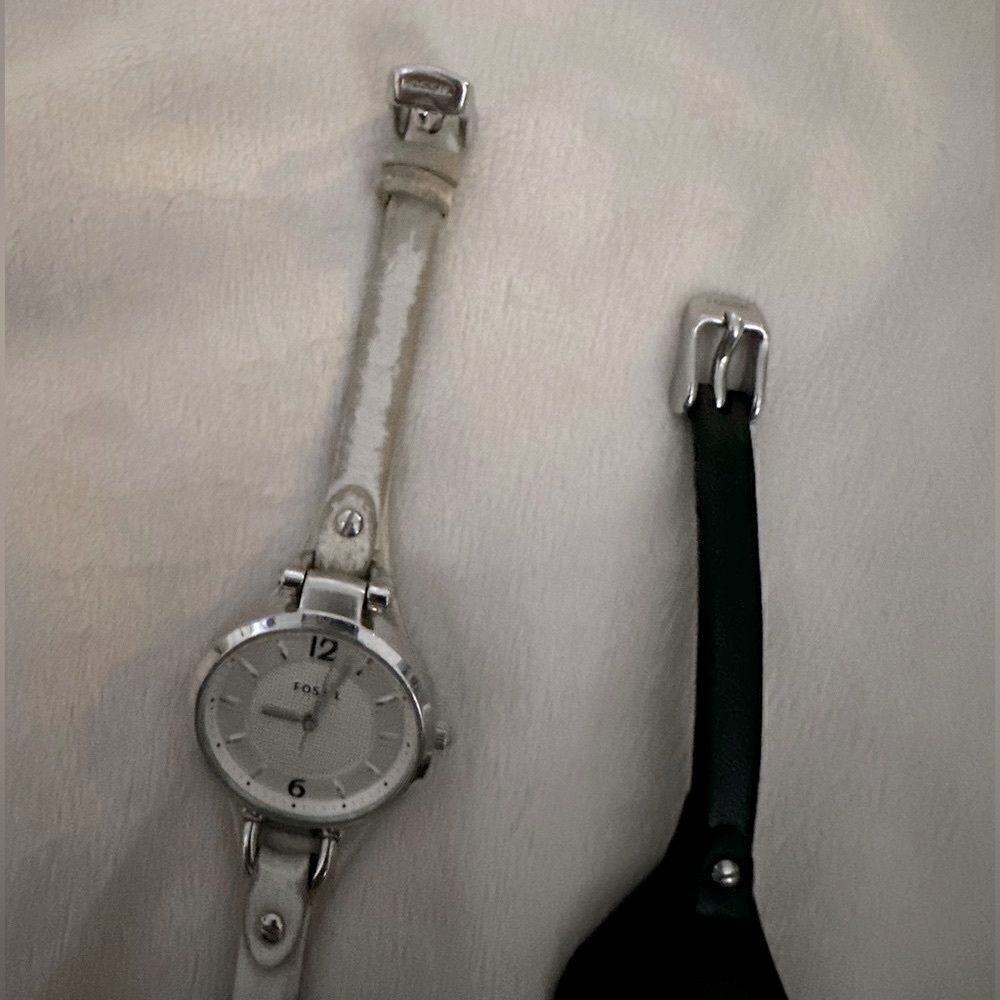FOSSIL | Watch + Extra strap Bundle | 3 faces, 3 straps - Picture 4 of 9
